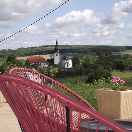 Gite "Vue Sur La Frontiere" Heining-les-Bouzonville Exteriör bild