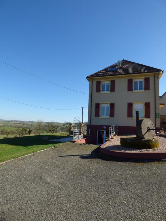 Gite "Vue Sur La Frontiere" Heining-les-Bouzonville Exteriör bild