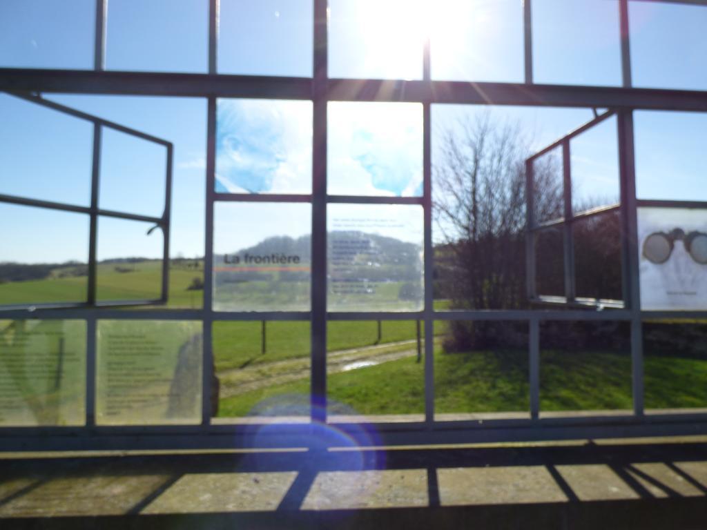 Gite "Vue Sur La Frontiere" Heining-les-Bouzonville Exteriör bild